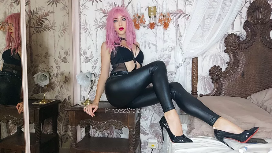 Do you like my black shiny pumps?