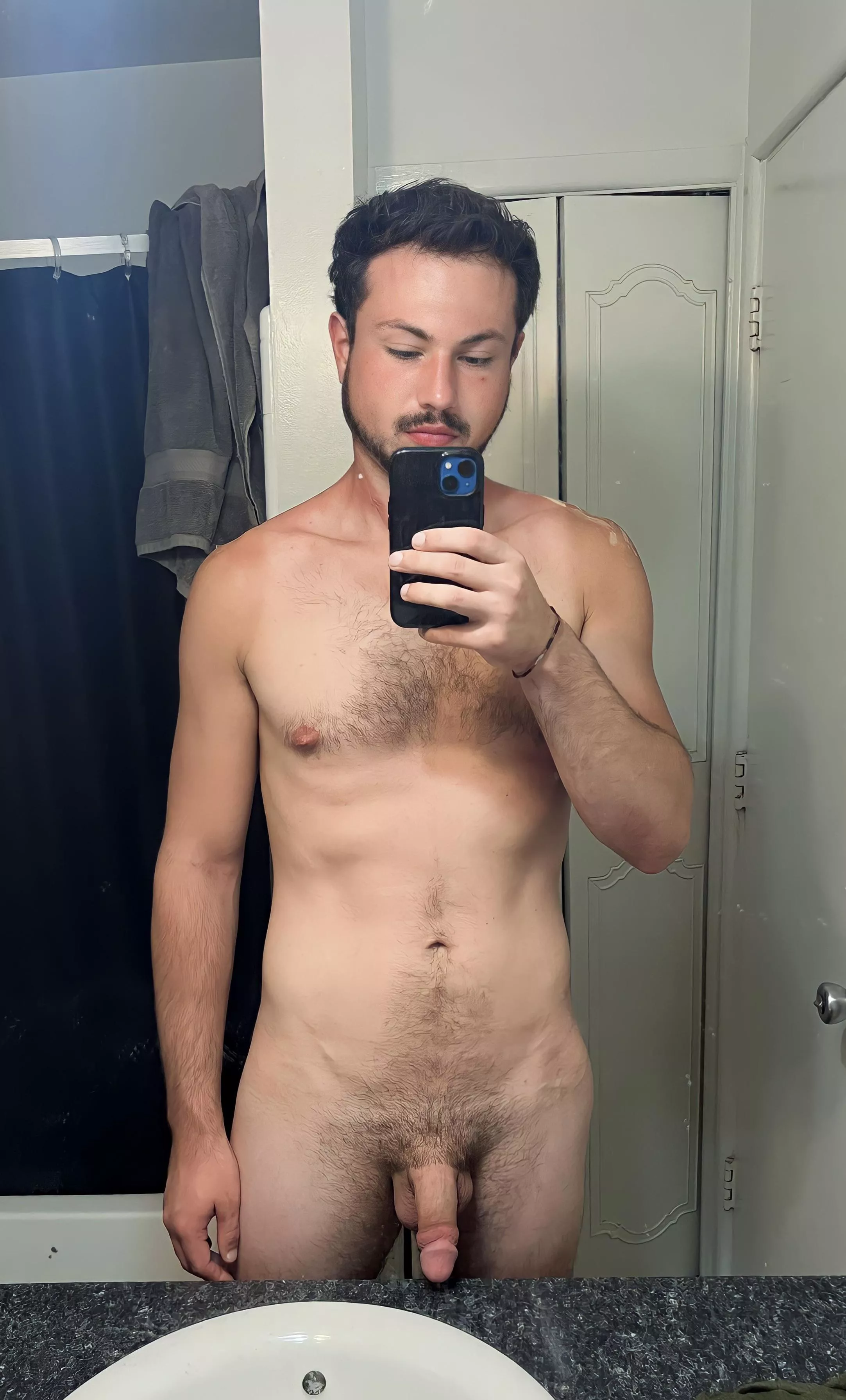 Here’s a normal nude of me. Nothing special but I hope you enjoy seeing these pics that I usually keep pretty private :)