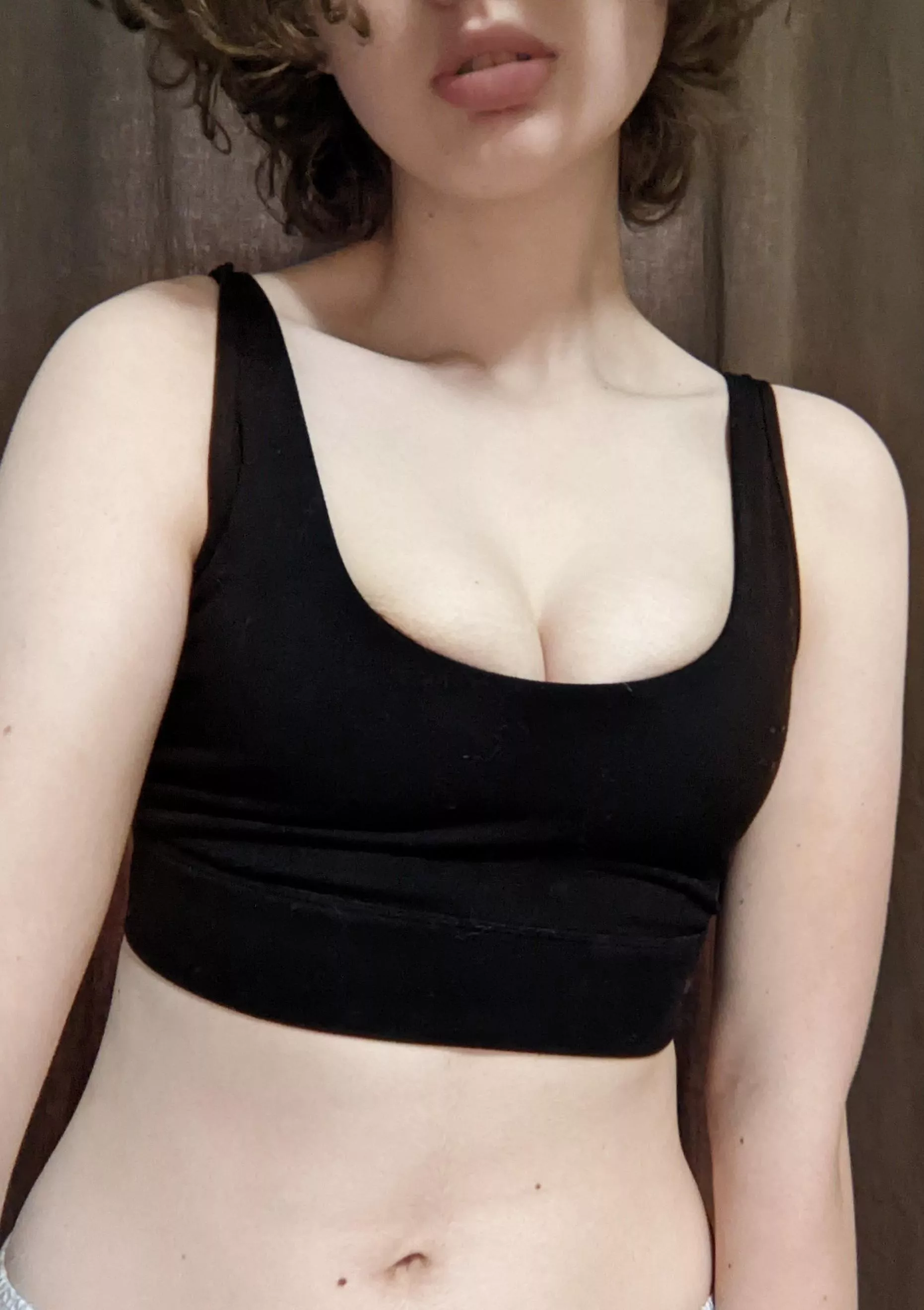 i have to be careful on the erg or they'll pop out ;)