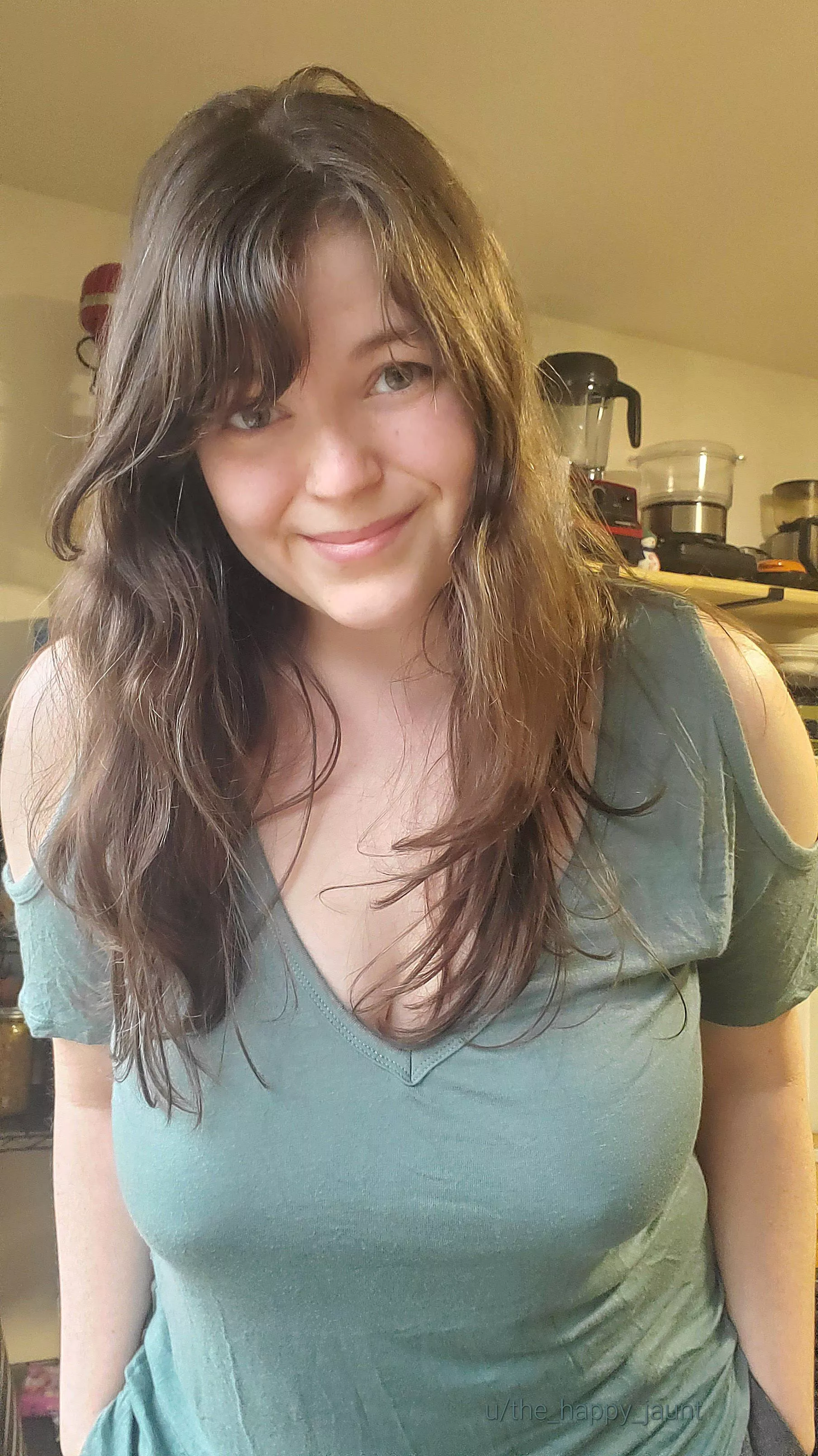 if I dress for sunny weather, it will come, right ? right ? 😅😫