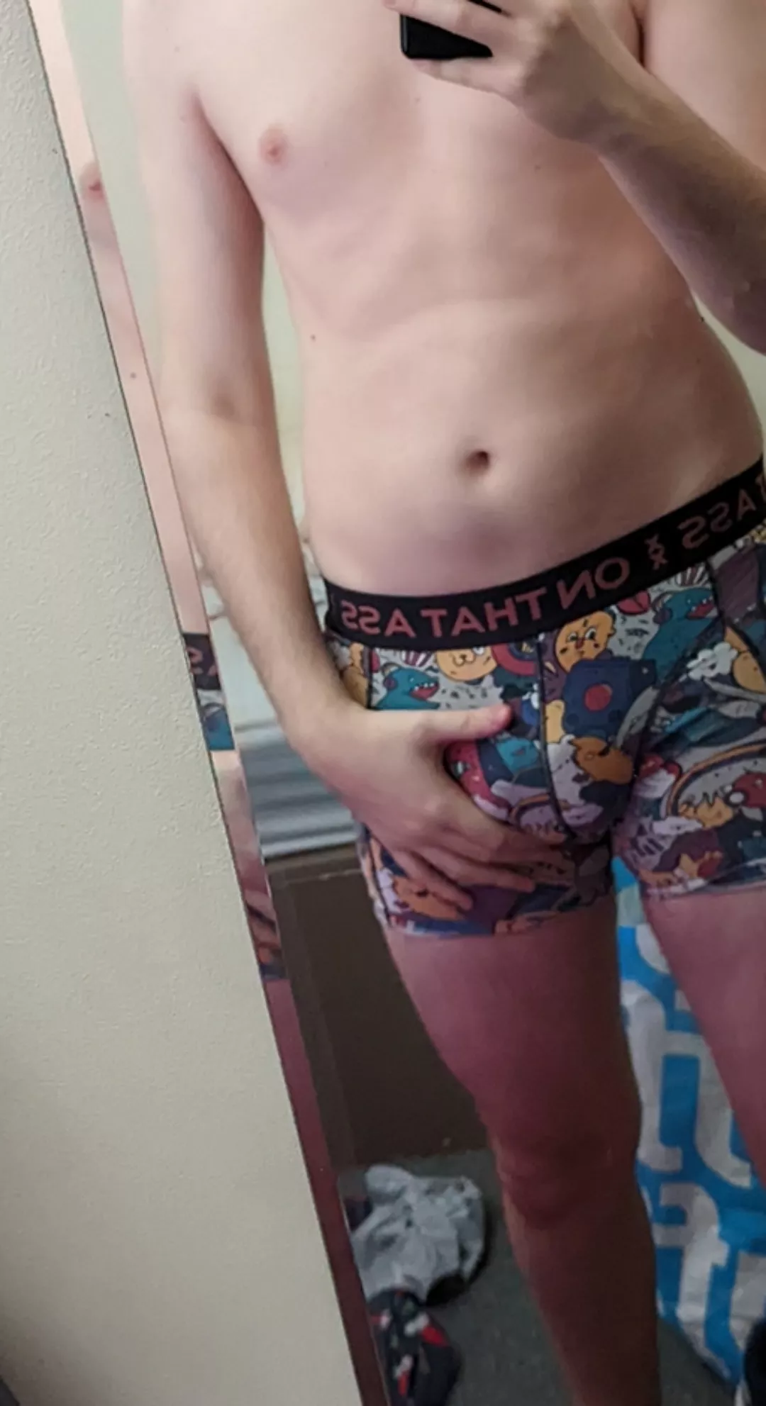 Need to be choked and forced into raw by a dirty unclean guy 😈