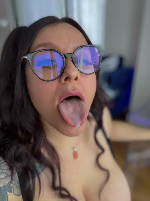 Paint me like one of your French girls oui oui