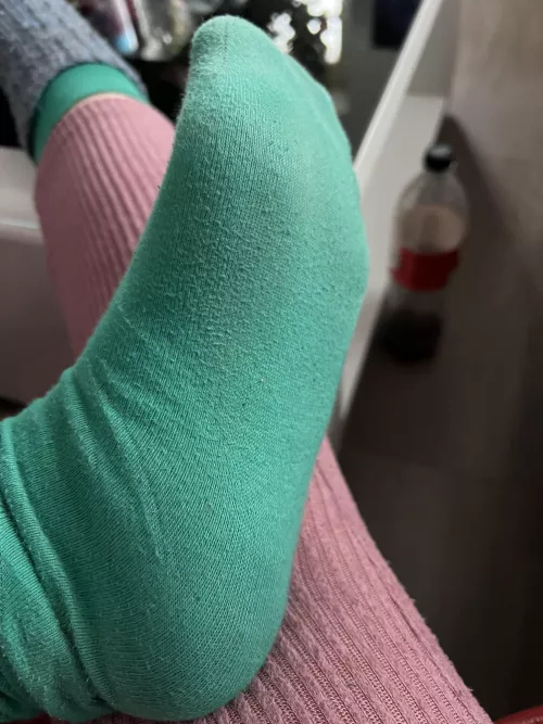 [Selling] Socks [Uk] 25F dm me to purchase😘