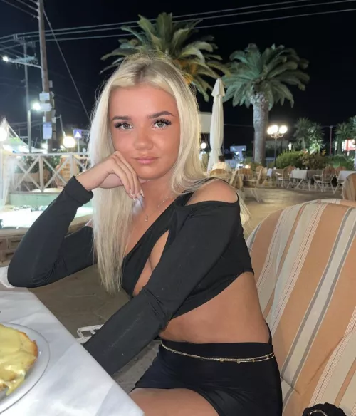 Since people asked for more of this right slut