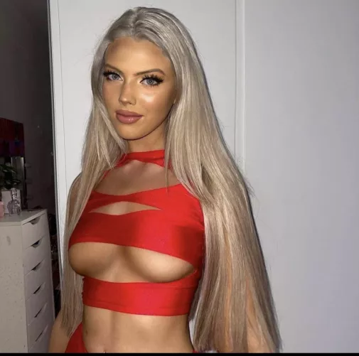 Blonde chav 🔥🔥