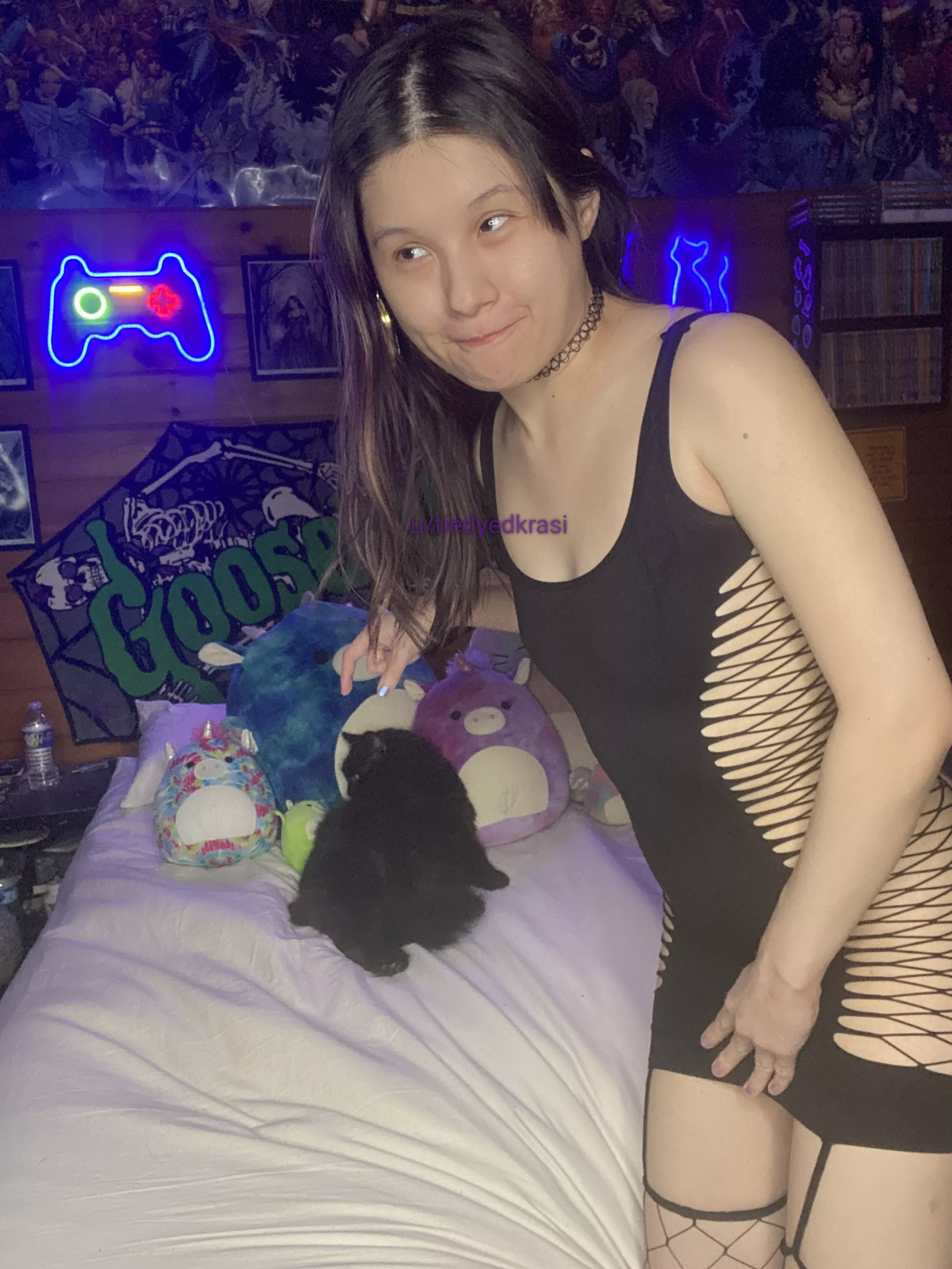 How about a date night o[F] Thor and cuddles