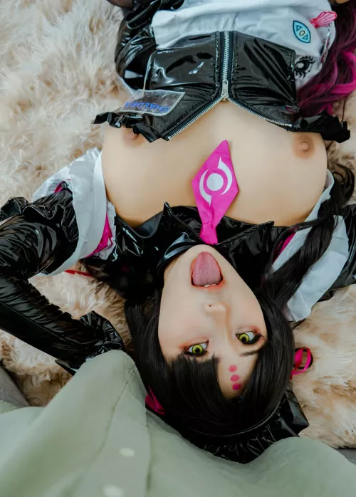 How badly do you want me to strip for you right now? 🐰18f