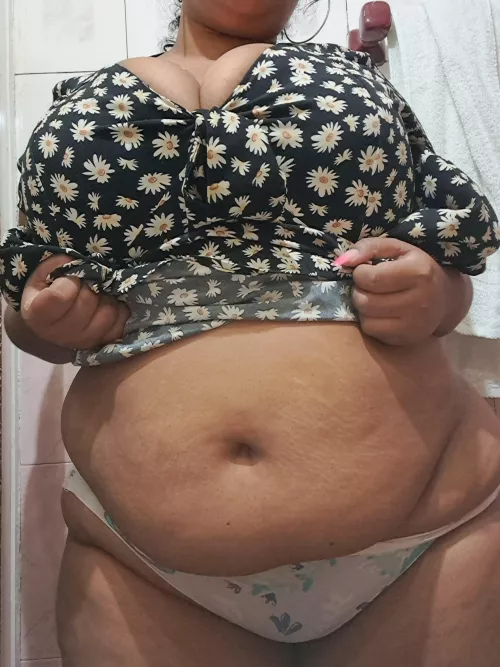 How do you like my fat tits, tummy and pussy