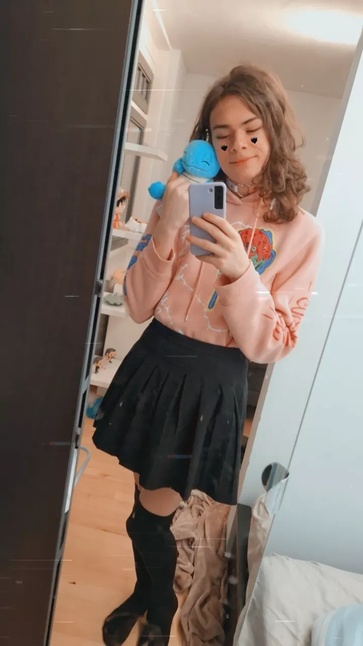 I challenge you to a pokemon battle. Wyd