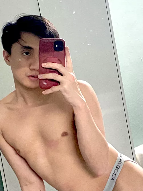 Its Almost Sunday so heres my Sunday Selfie Entry lol!