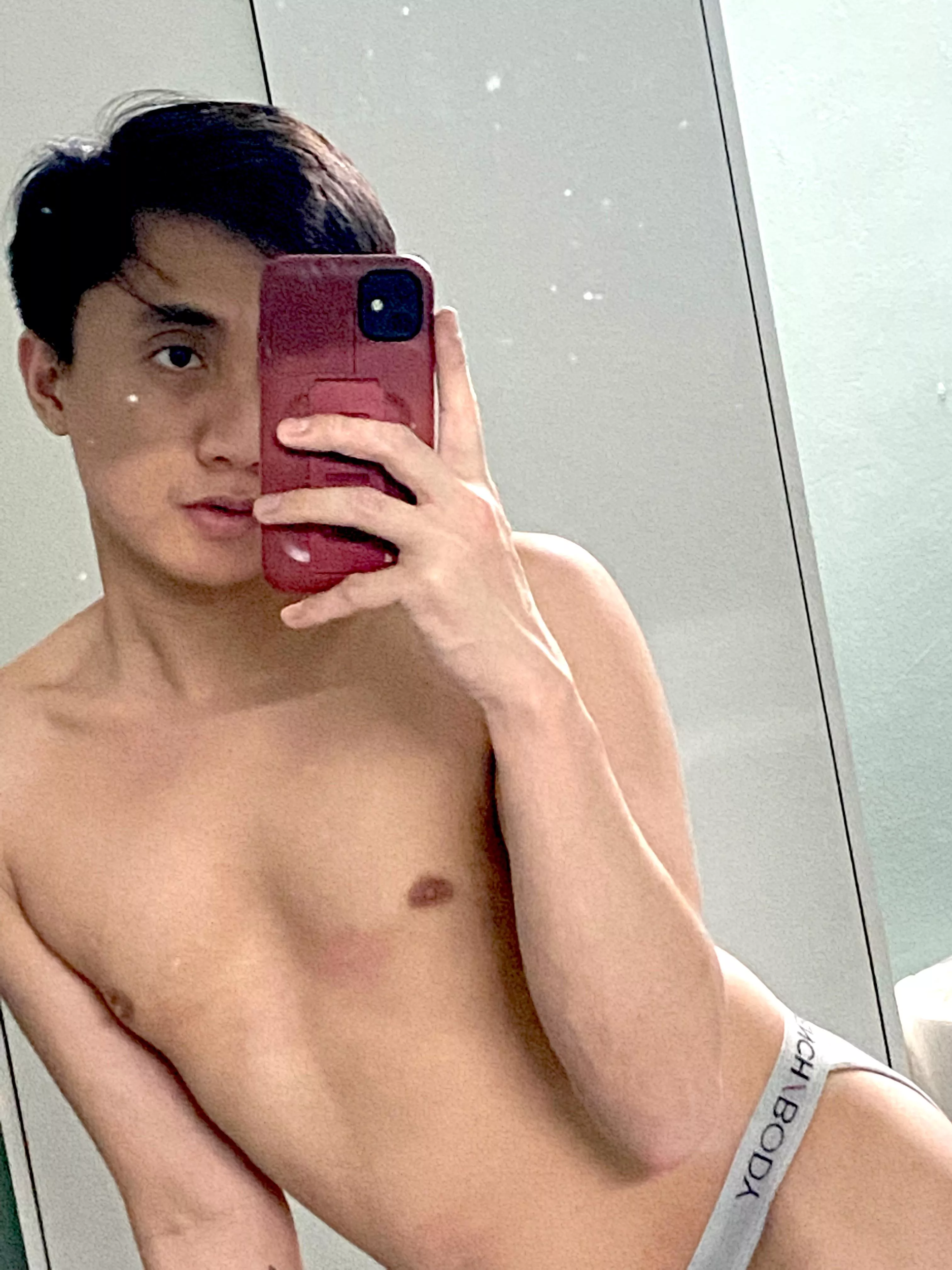 Its Almost Sunday so heres my Sunday Selfie Entry lol!