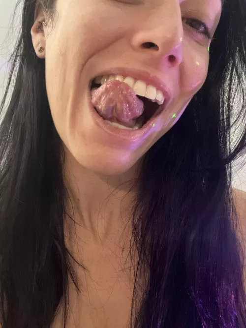 It’s time to lick you up👅