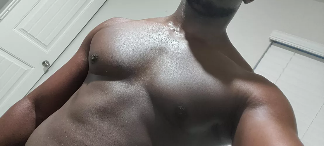 (M)