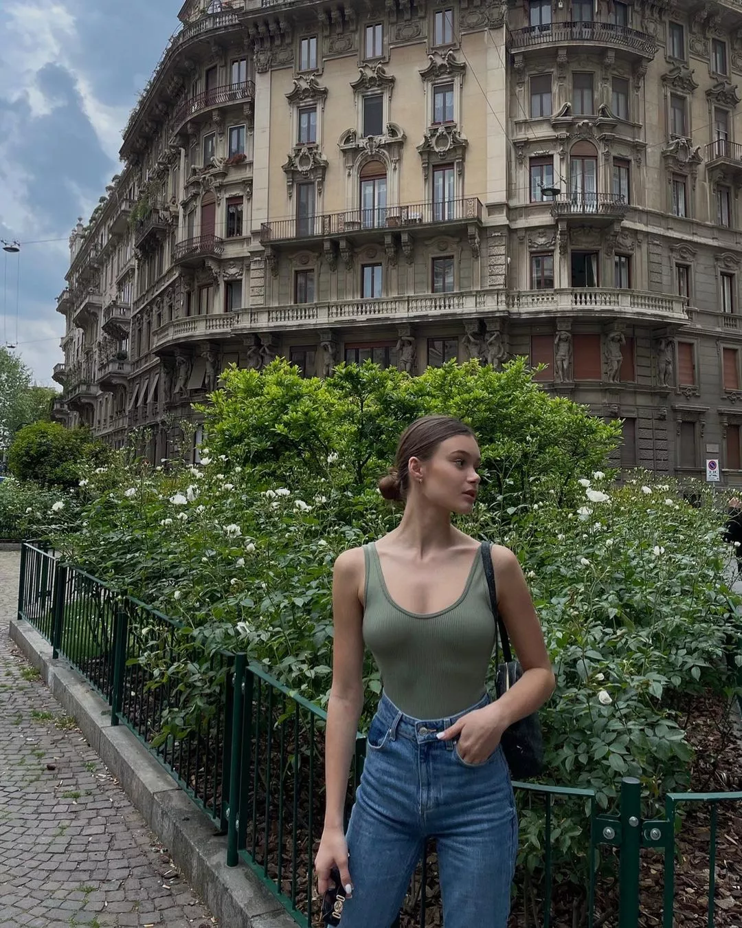 Mom jeans and a tank top