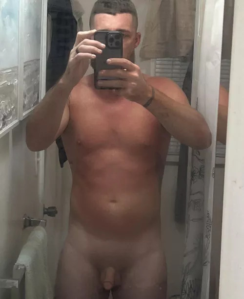 Old pic , rating ? (M)