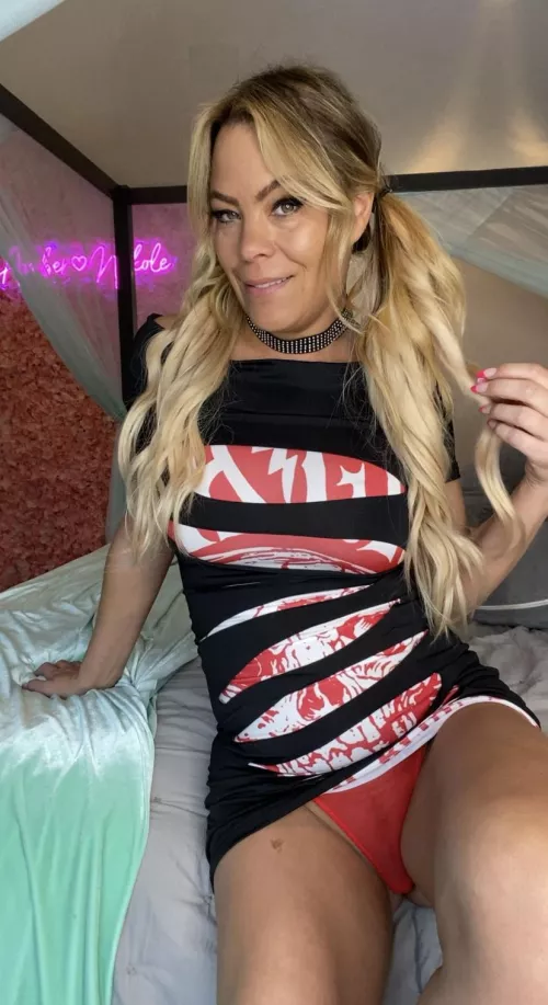 Red panties for Saturday and you know what that means *wink*