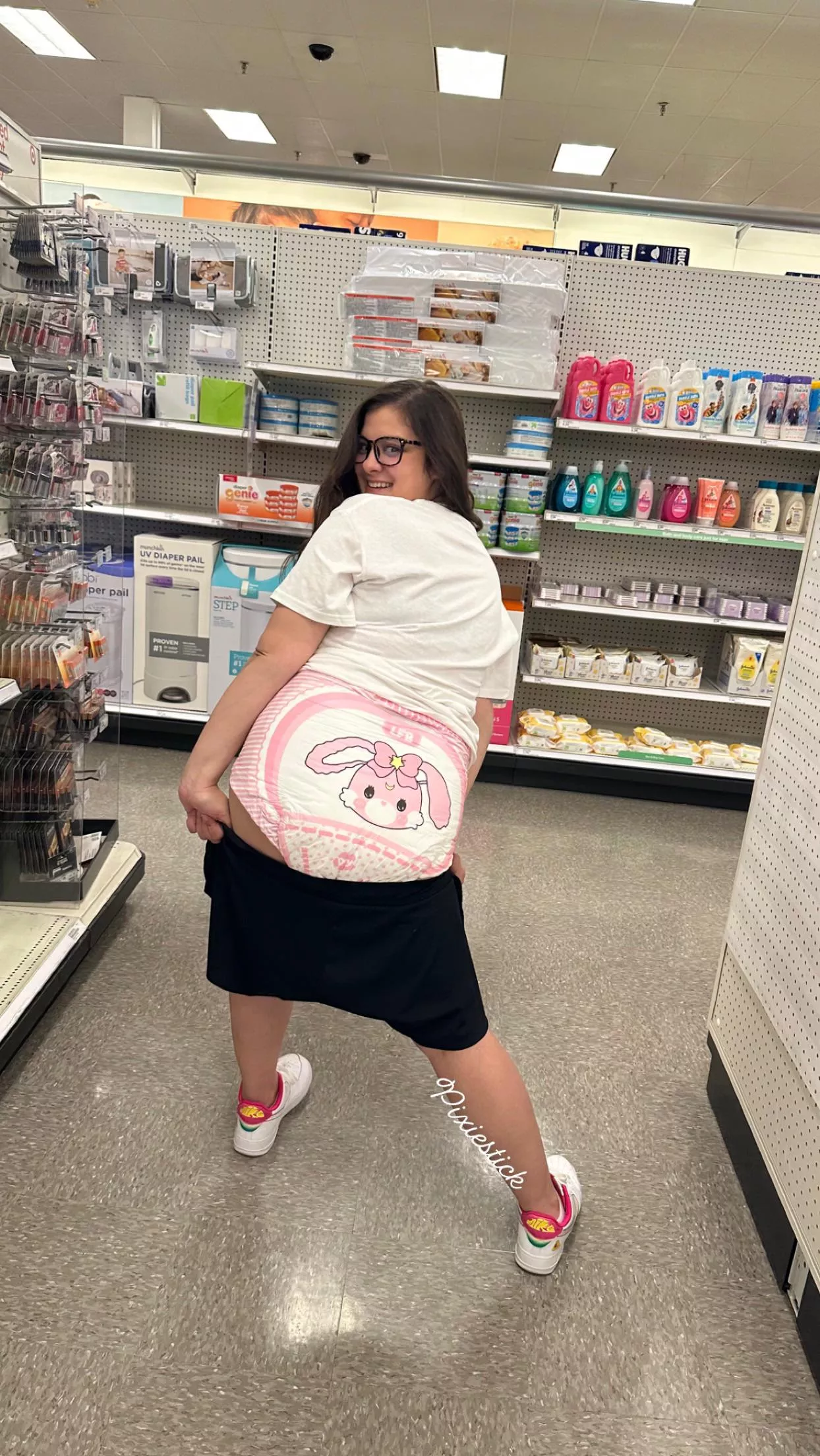 Sneaky babies are da most fun š¤š„° Sneaky babies are da most fun š¤š„°