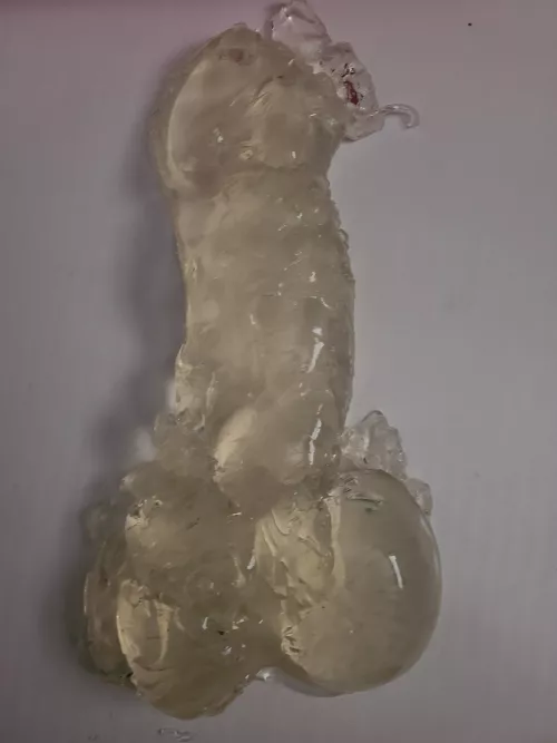 So i was bored made some jello dick but it broke coming out of the mold. Lol