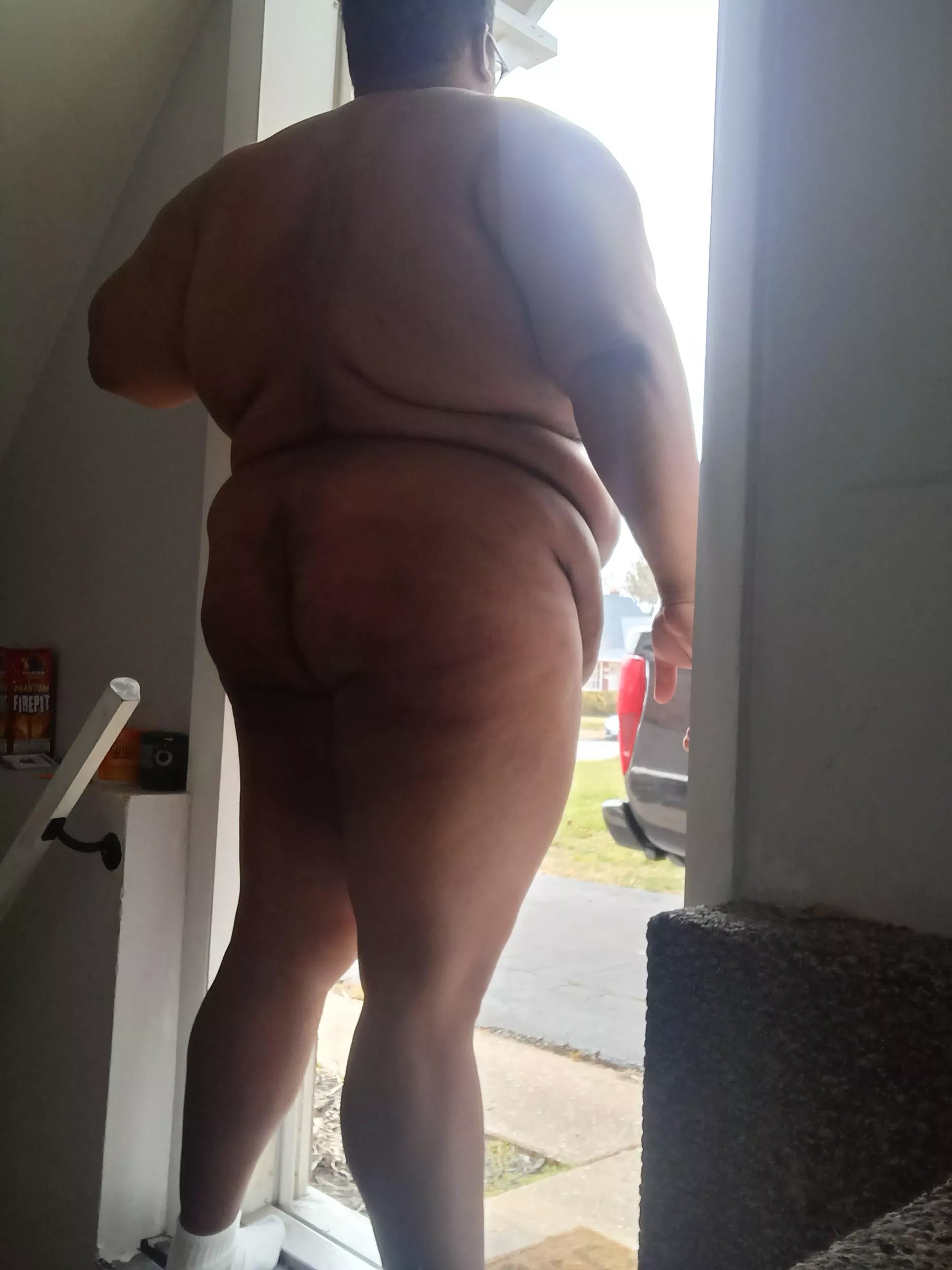 Someday I'll be nude outside. Can't be fully out like this where I live. But one can dream.