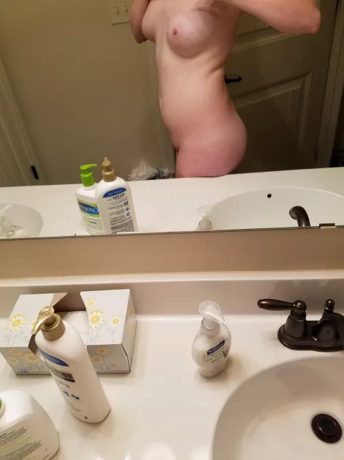 What do you think? F, 130, 5’3”