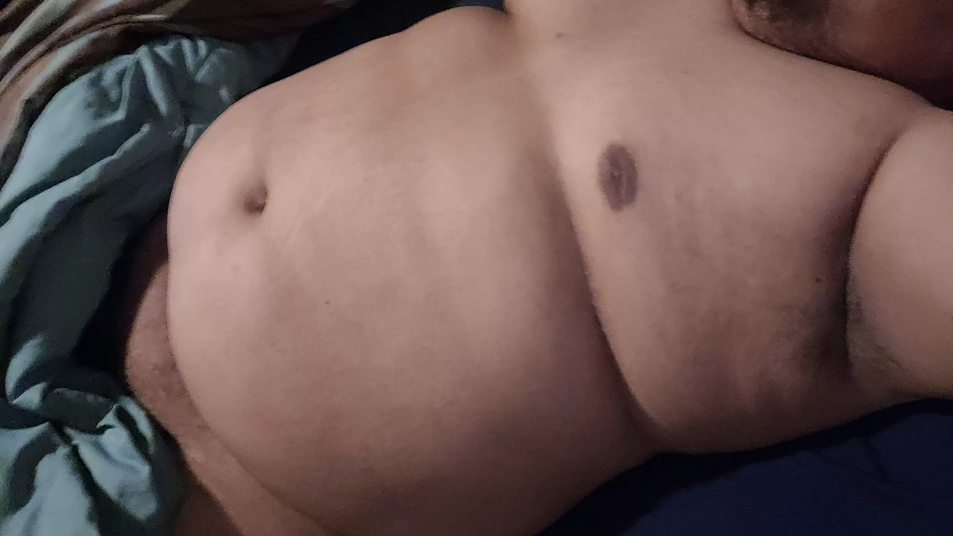 Who wants to come feel my body ;)