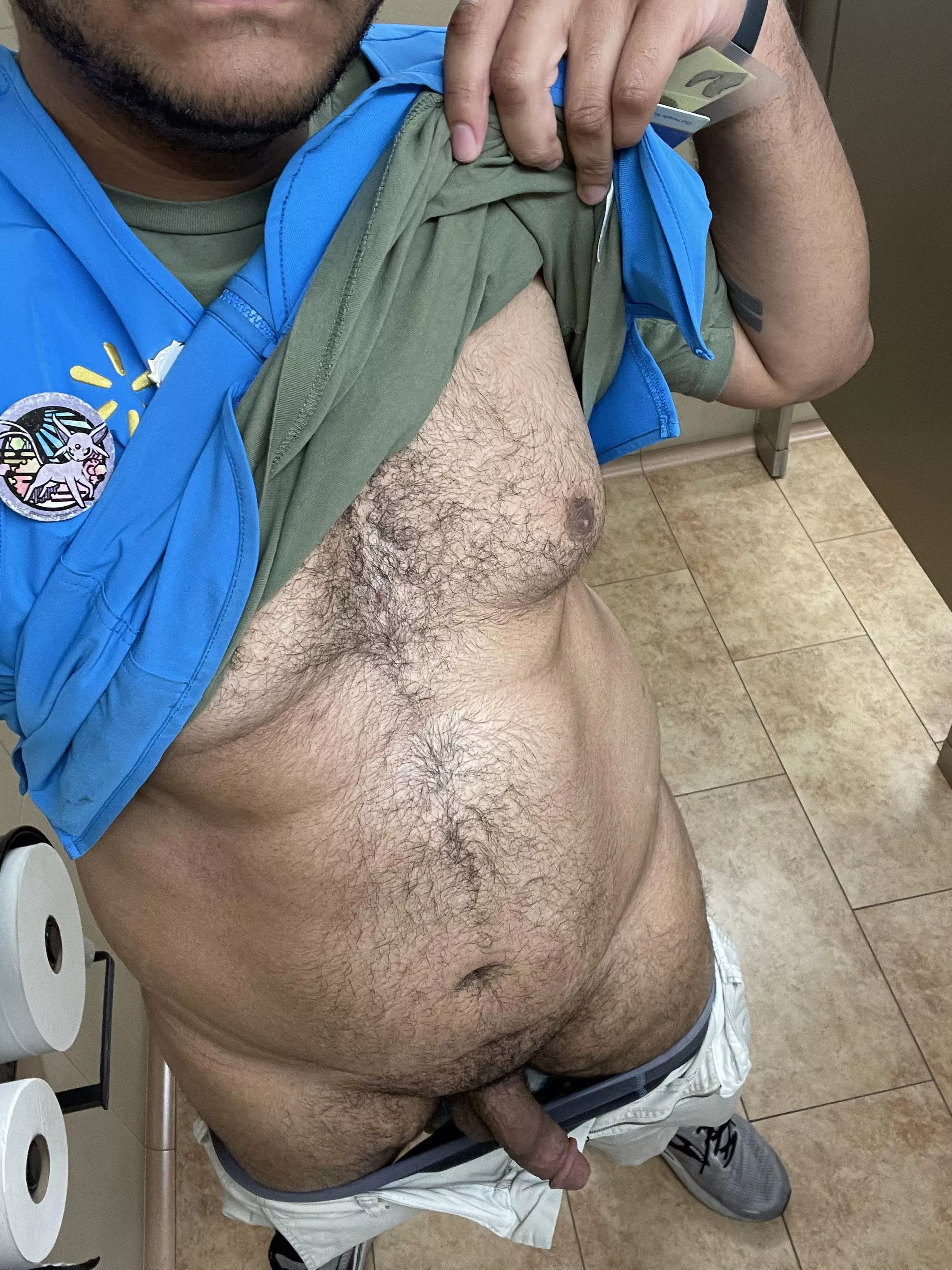 Work bathroom selfies are the best 😏