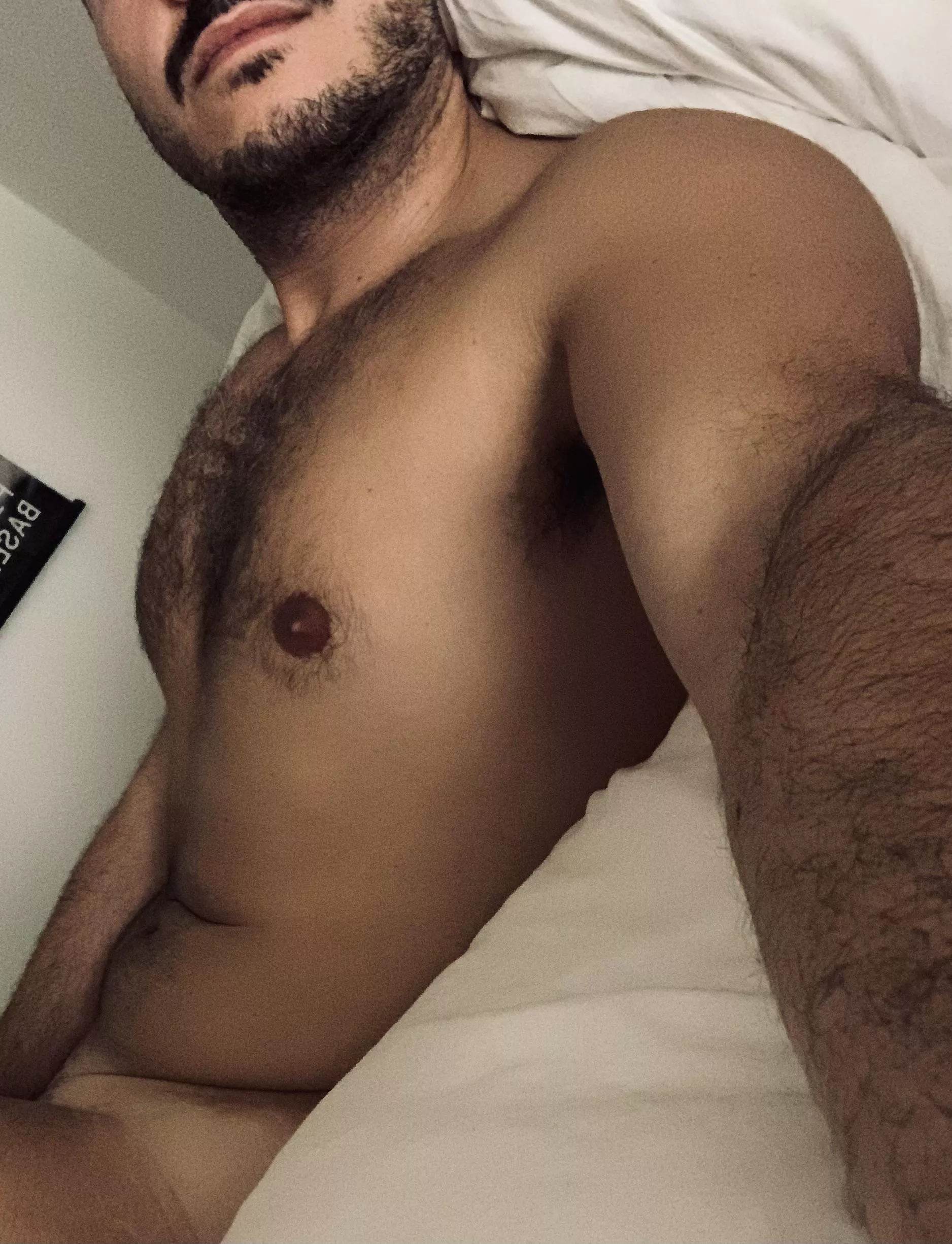 33yo sexy hairy italian stud. send face with age & location to get added. d_thestud1989