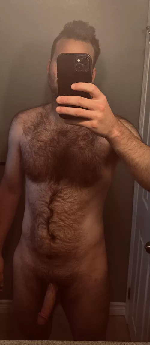 Anyone into hairy dads?