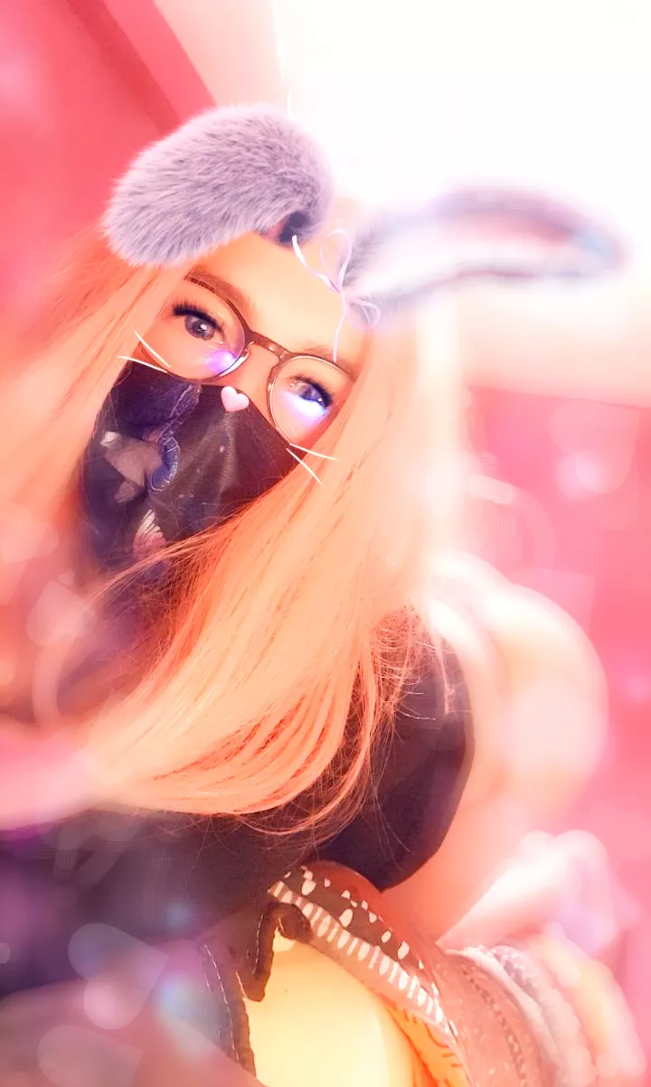 Did you know bunnies are my favorite animals ? =)