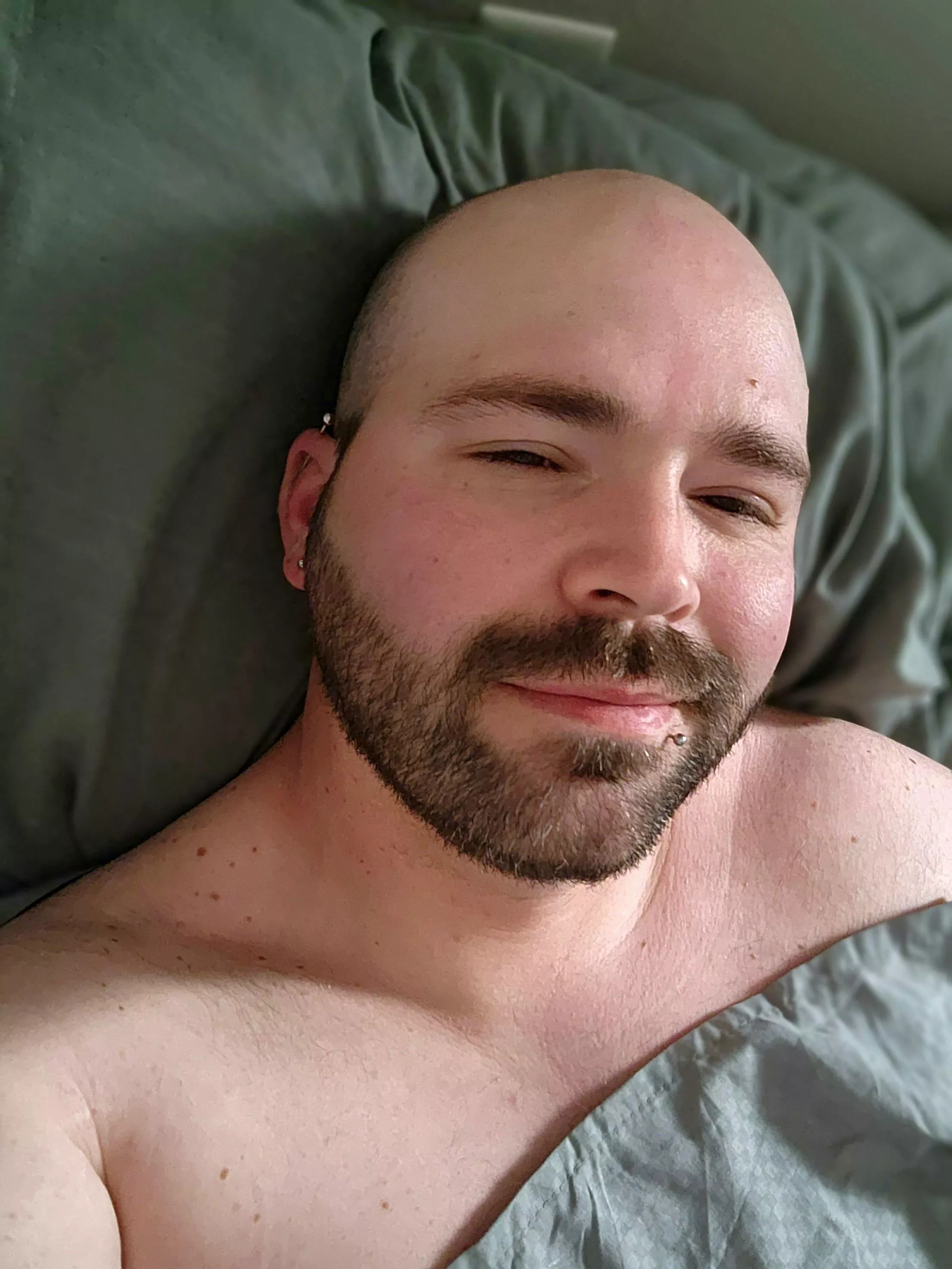 Good morning, gaymers!