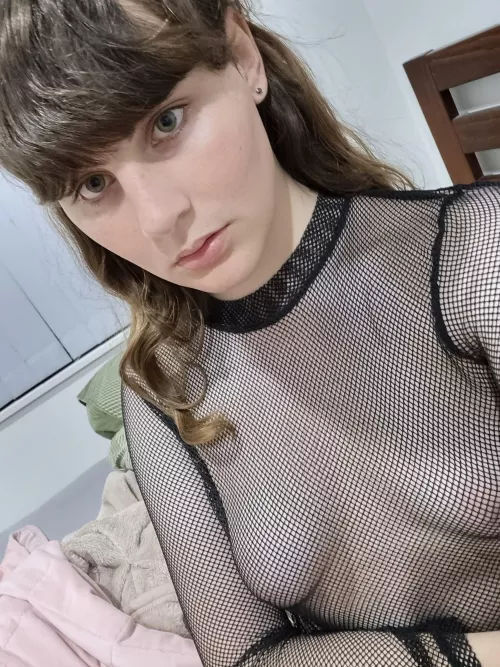 i got a new phone and the camera's so much better omg