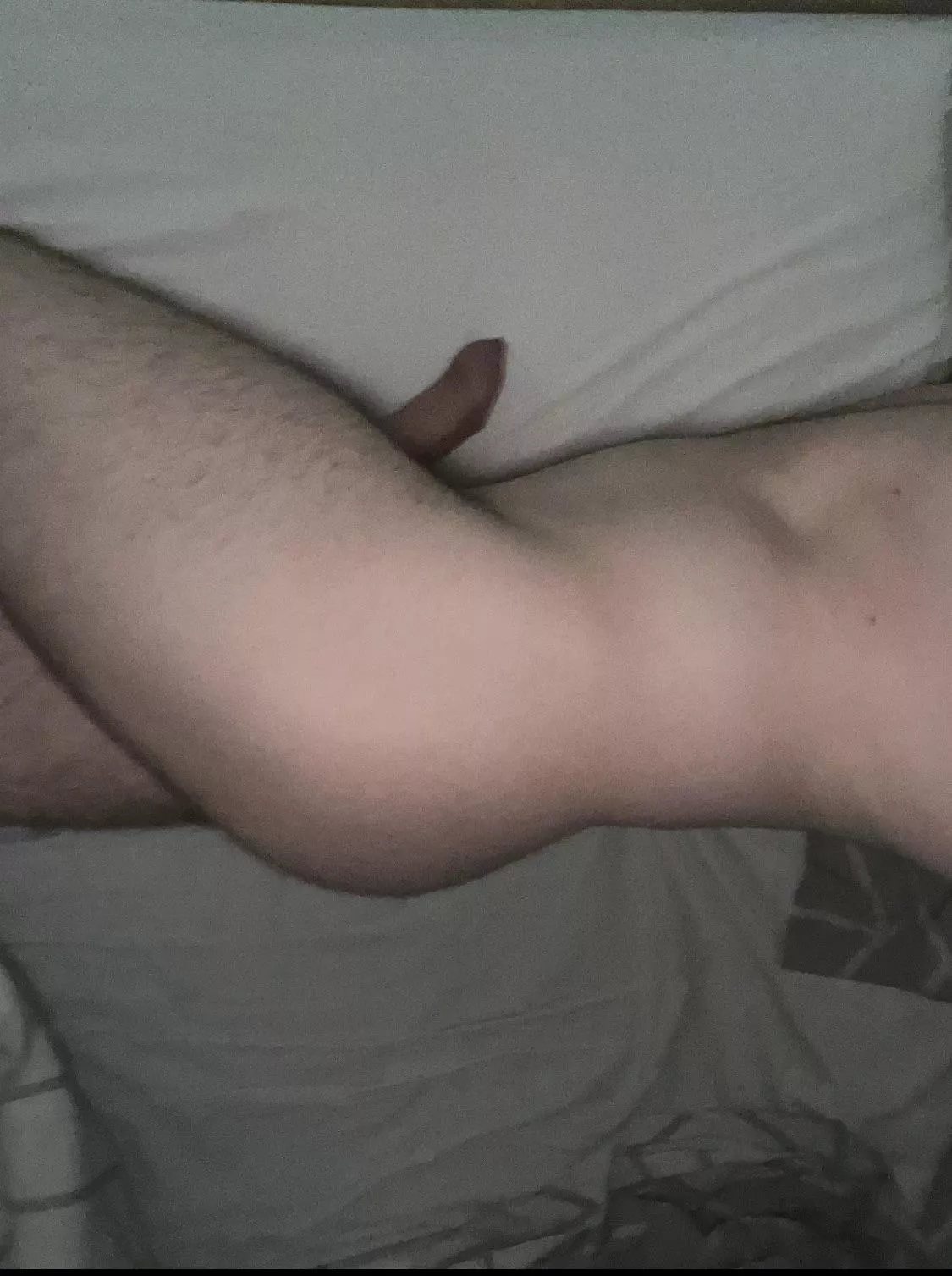 ⬆️ if you’d fuck me 🤭