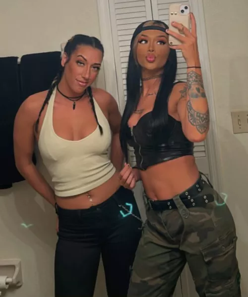 Jacy Jane and Cora Jade