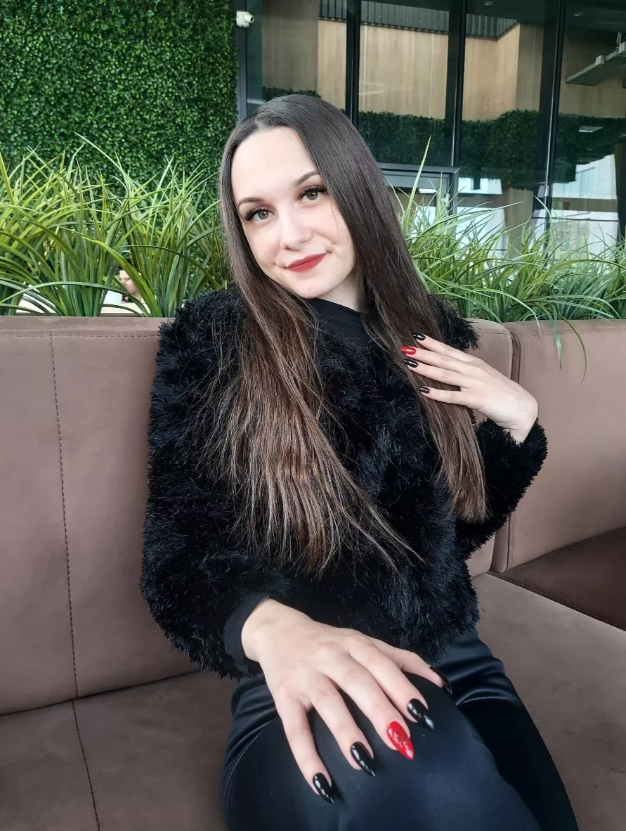 Let's explore our foot fetish together