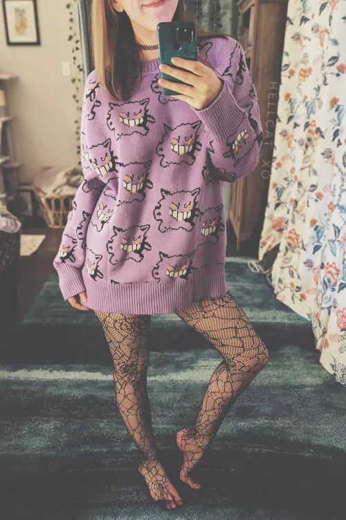 let's play in the shadows 😈 [f]