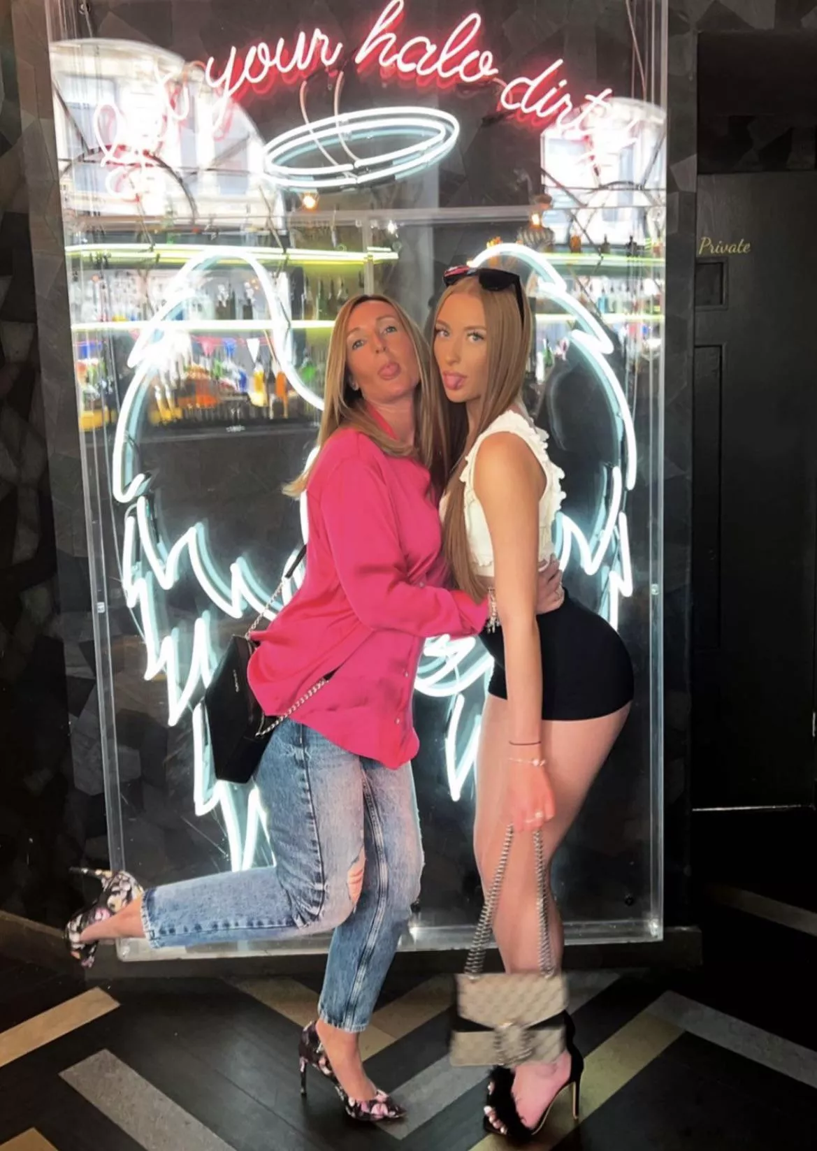 Mum and daughter chav 🔥🔥