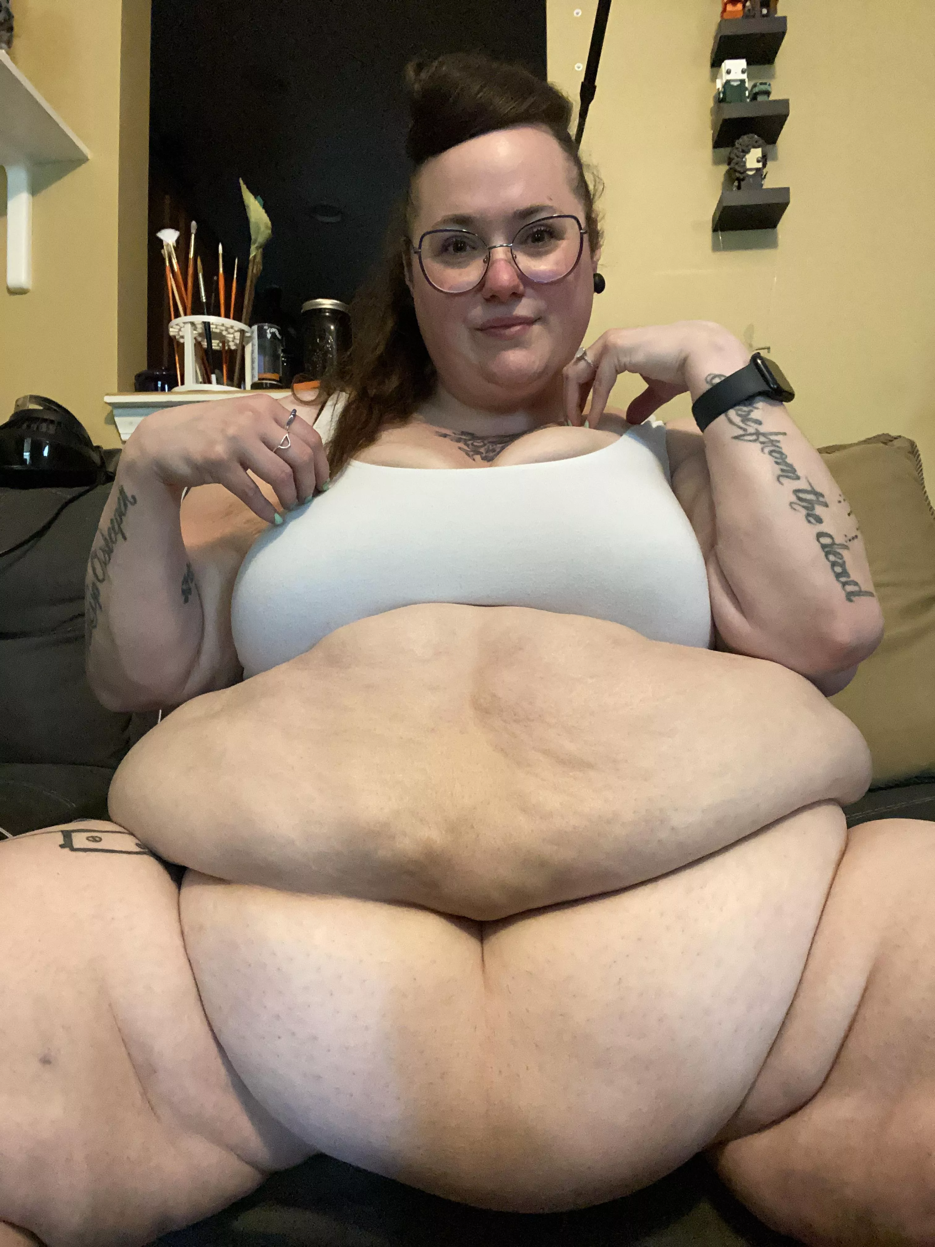 My belly looks like two luscious lips, so soft and voluptuous