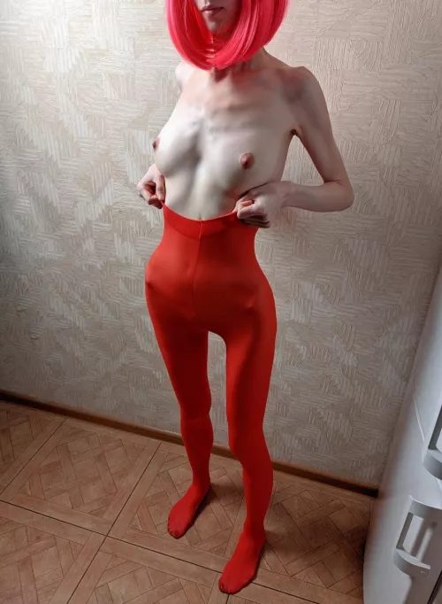 put your hand in my pantyhose :3