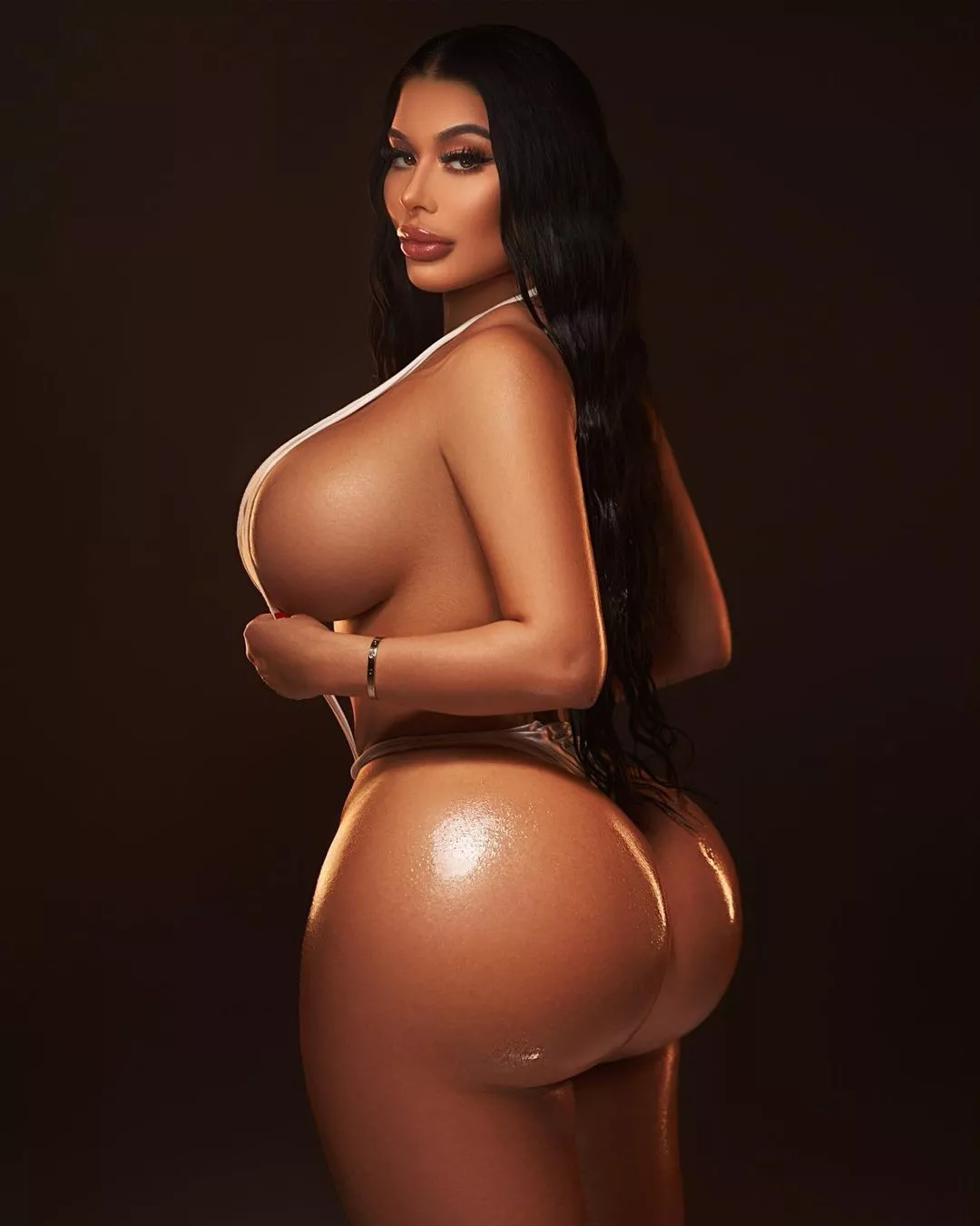 She needs to pull out more content