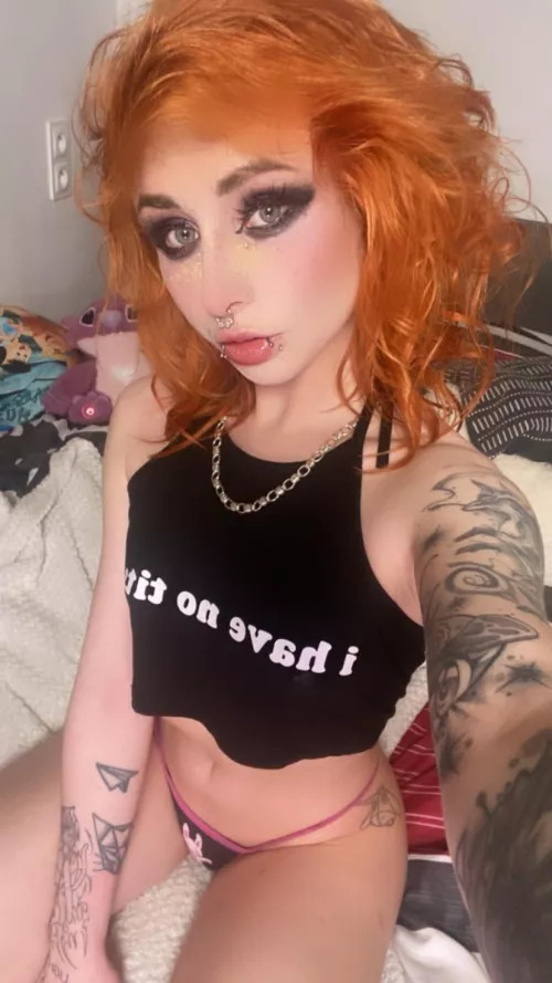 Stream in 15 min https://m.chaturbate.com/cloudie_x3/