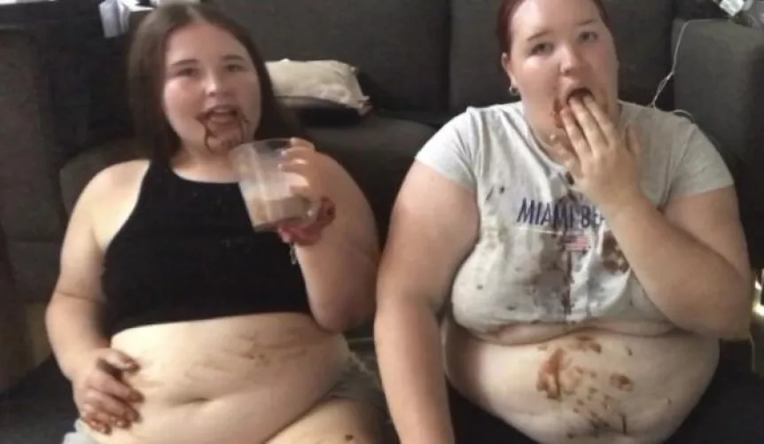 what better feeling is there really than being completely stuffed full of different forms of chocolate? 🐷🤤