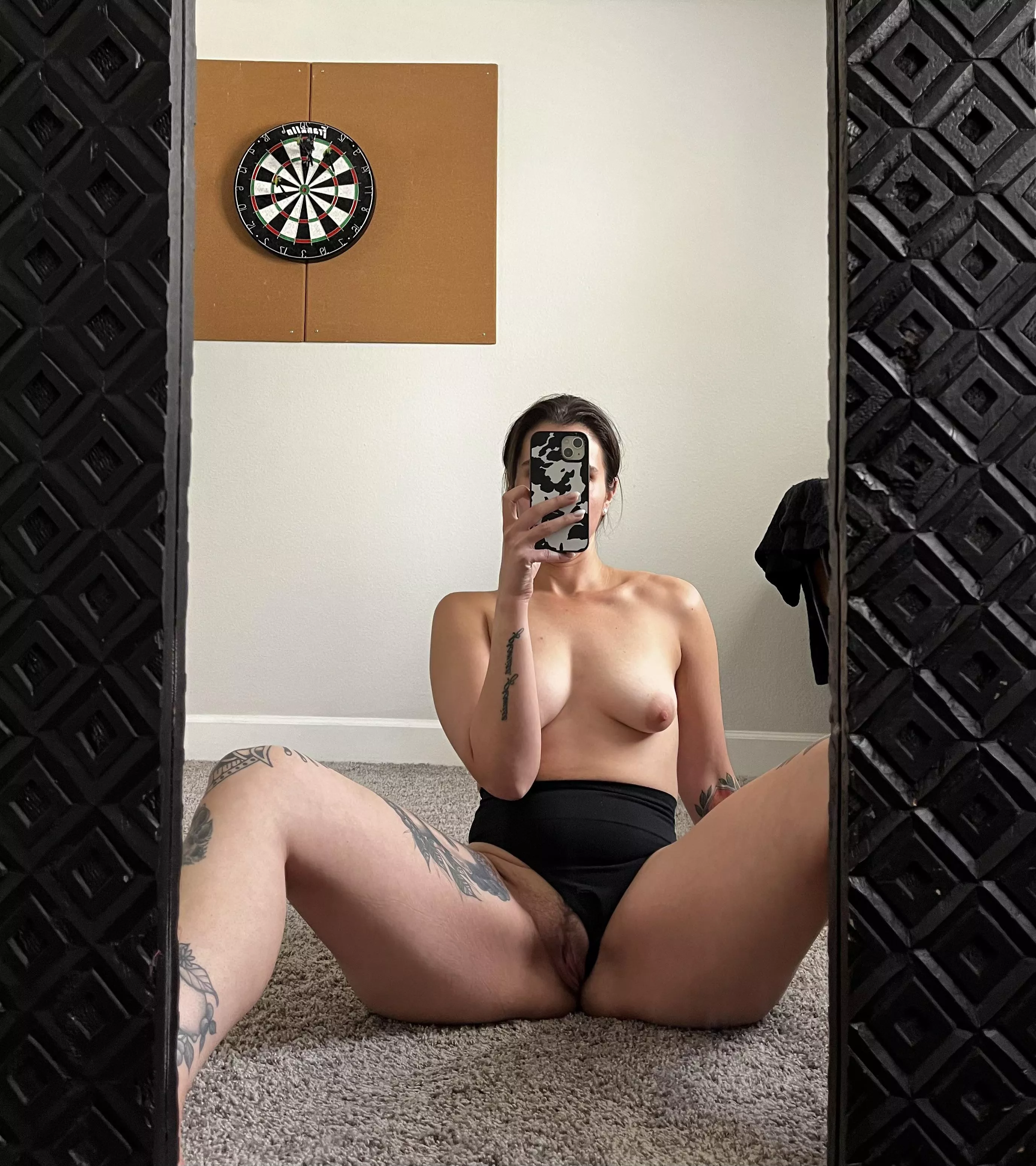 Who wants to come hit my bullseye🎯