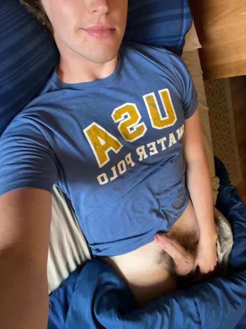 19m 6’7 kinky prv looking for fun- in my dorm -please show face - ianthet21
