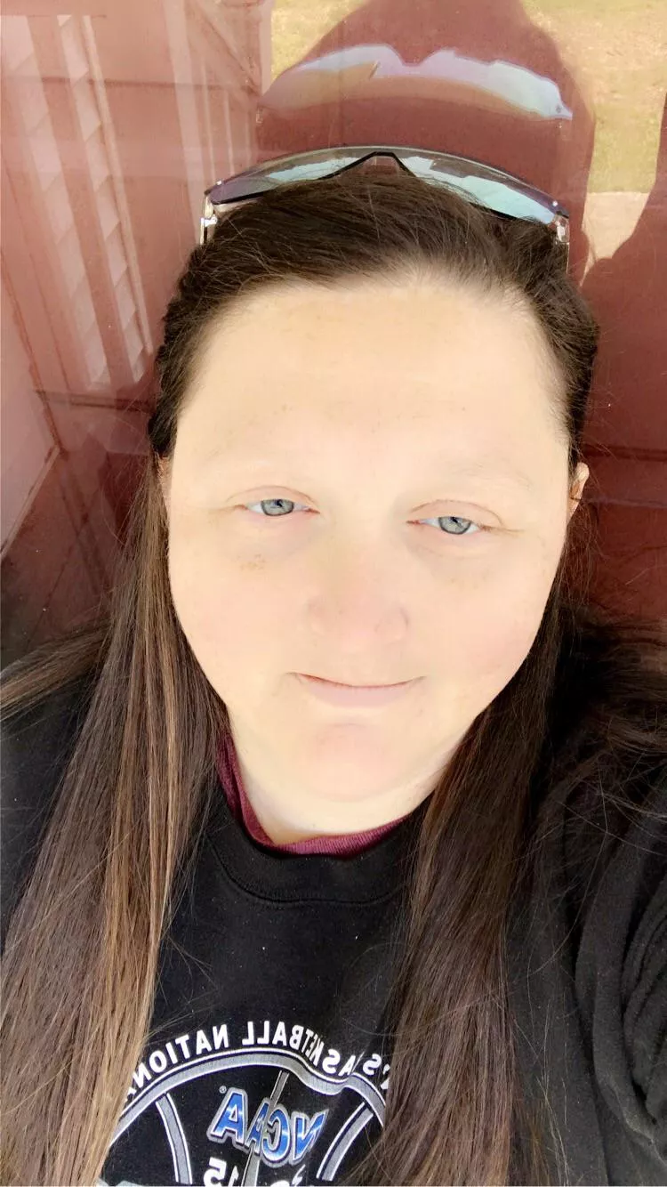 Beautiful Monday afternoon. 💜☀️🕶