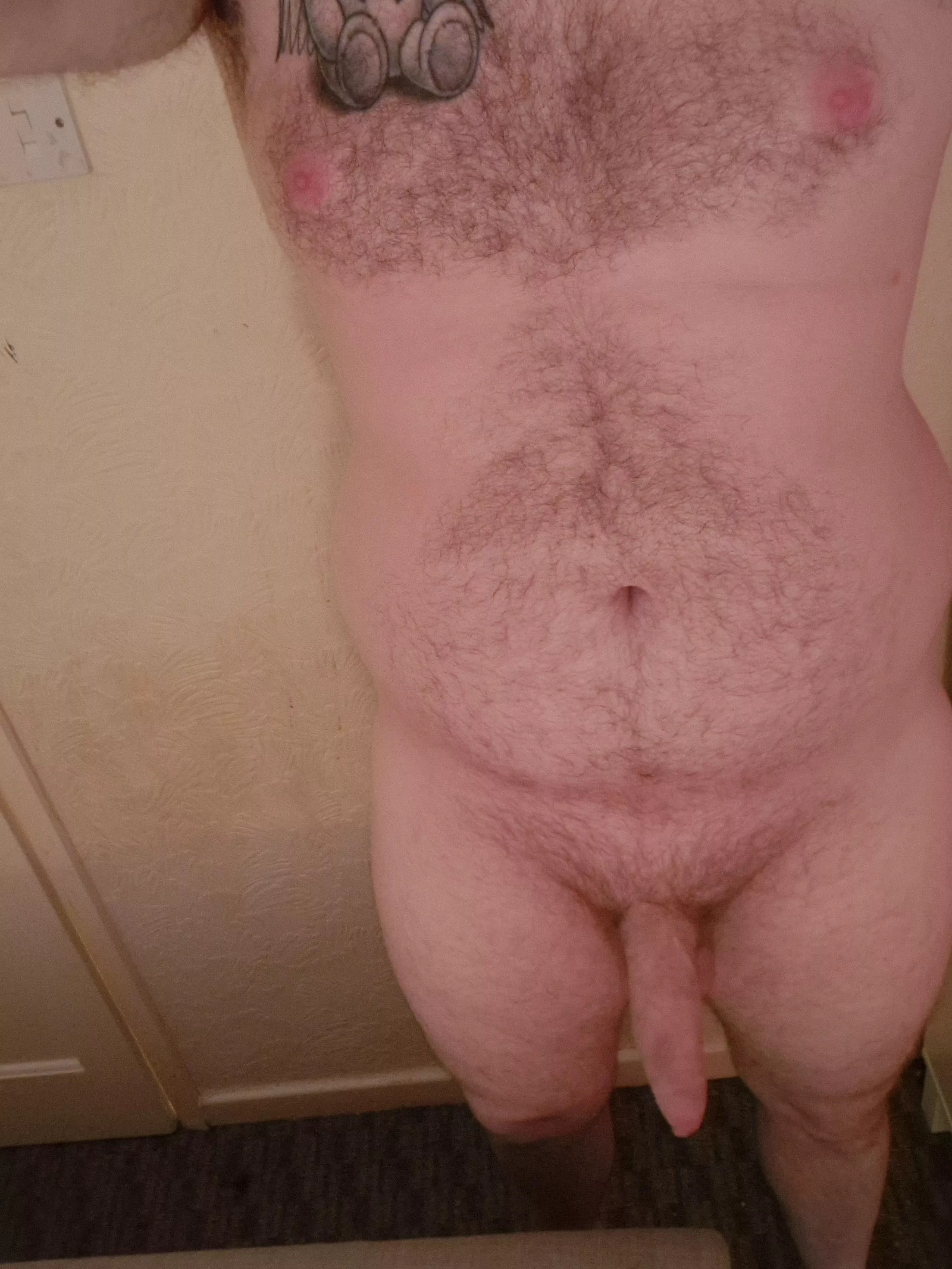 Bored chubby dad 😇