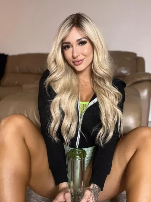 cute enough to hang with?