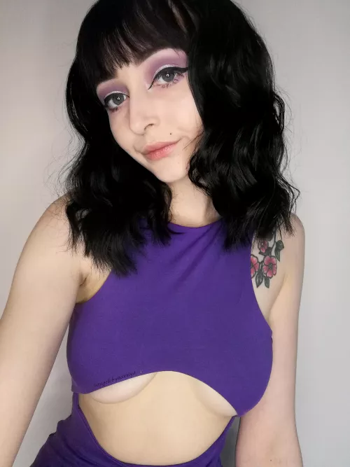 Do you like my dress?