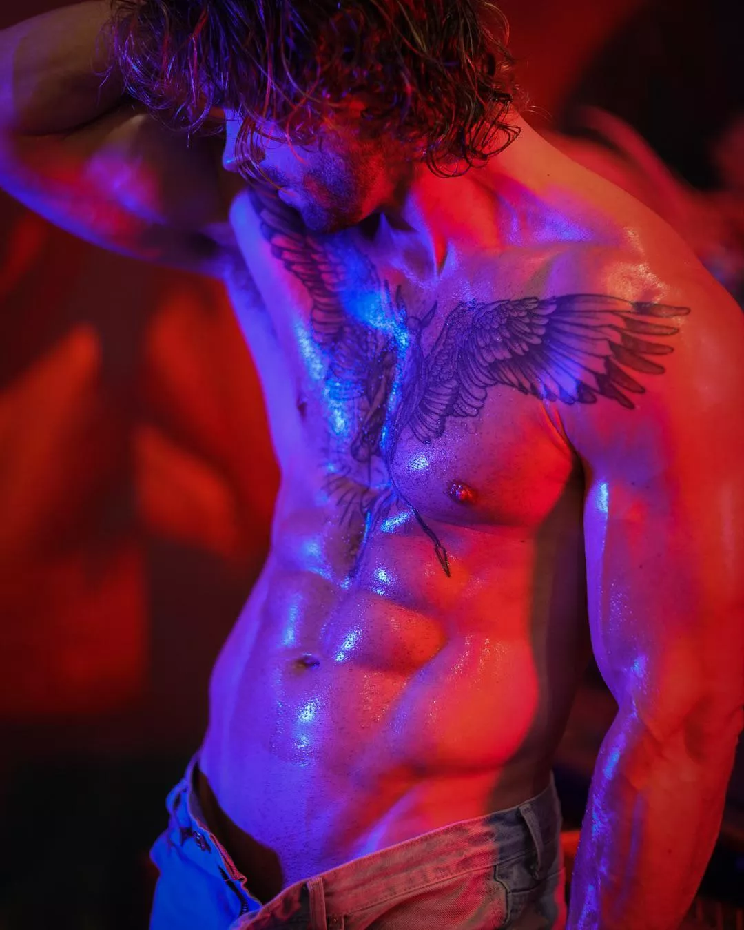 Hi!🙋🏻‍♂️