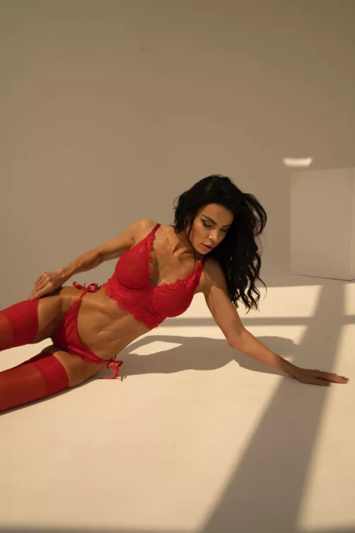 I am the same woman from your wildest fantasies