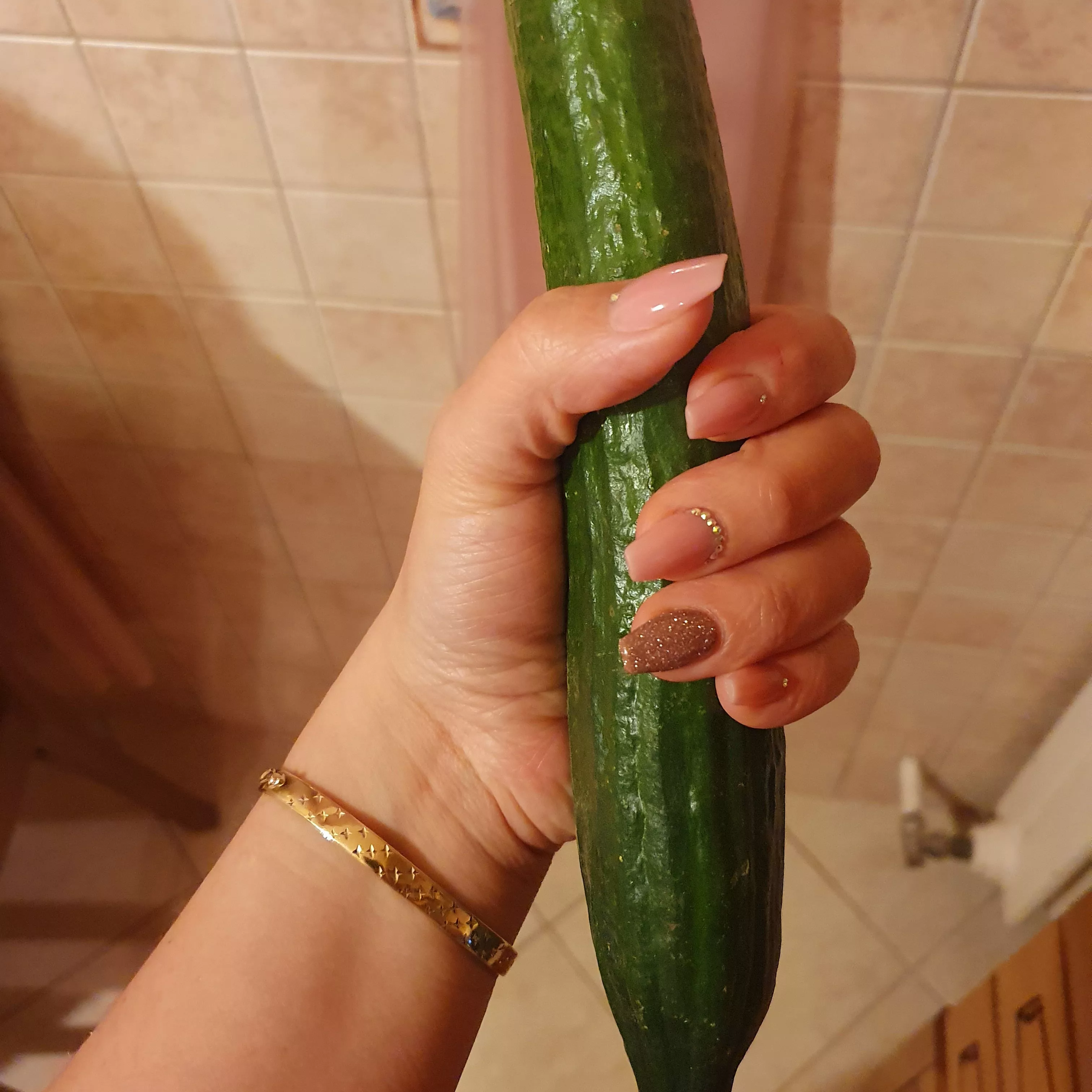 I hope you like my new nails